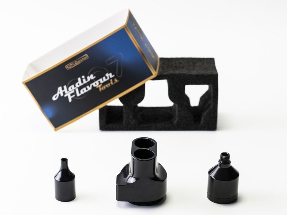 007 Flavour Black Tool Kit