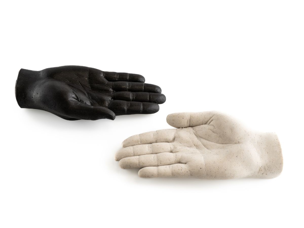 The Hand Negro