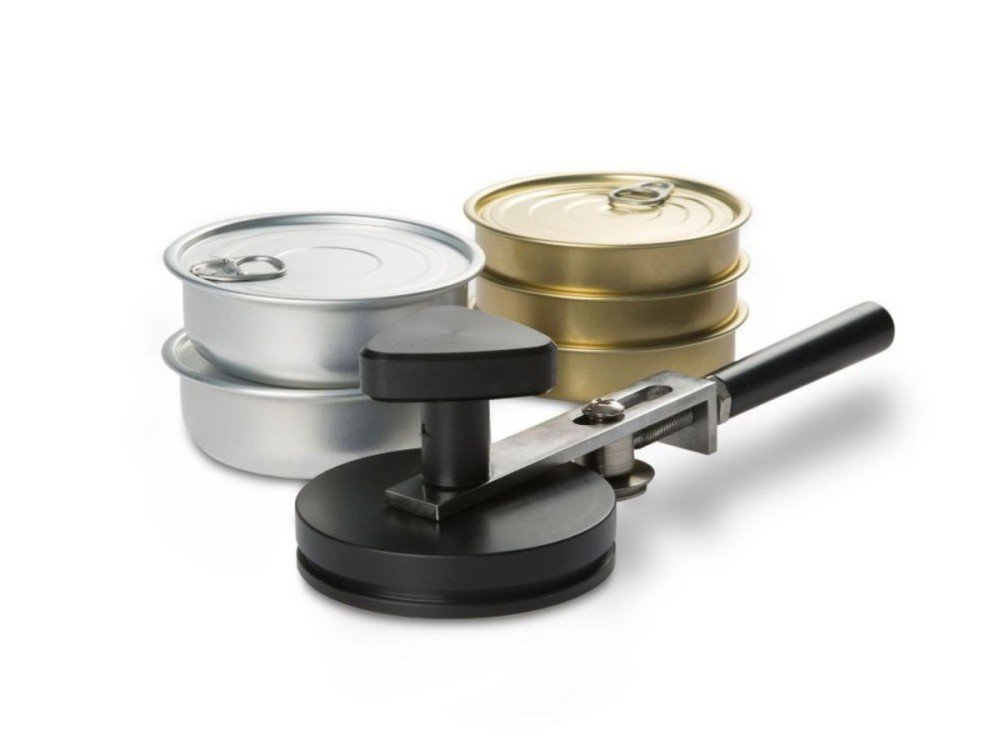 cierra latas manual gigante 1 SELLADOS DE ENVASES